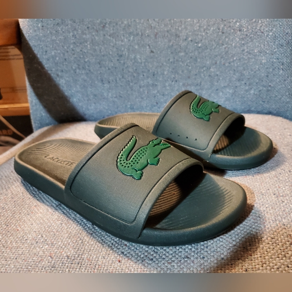 Lacoste Slides Size 8 Mens